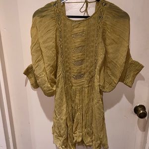 Free People Gypsy top. MAKE OFFERS!!!